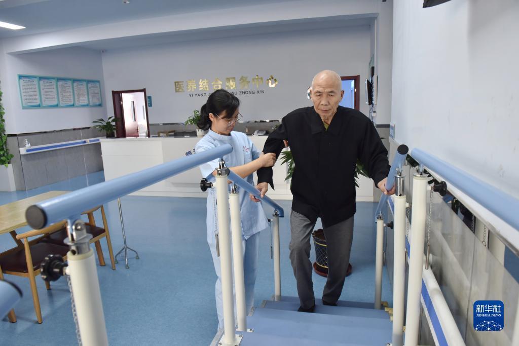 下载真人斗牛